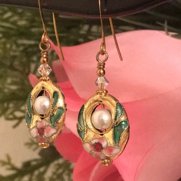 🔥ON SALE🔥3/$30🔥 💖 LA Design💖Handmade Earrings - Picture 3 of 6